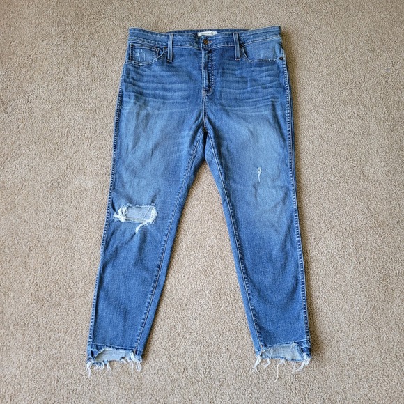 Madewell Curvy High Rise Skinny Distressed Jean Drop Step Hem Edition . Size 34P - Picture 2 of 11